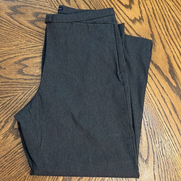 Lane Bryant Venezia Gray Trouser Pants Size 14P - Picture 1 of 10
